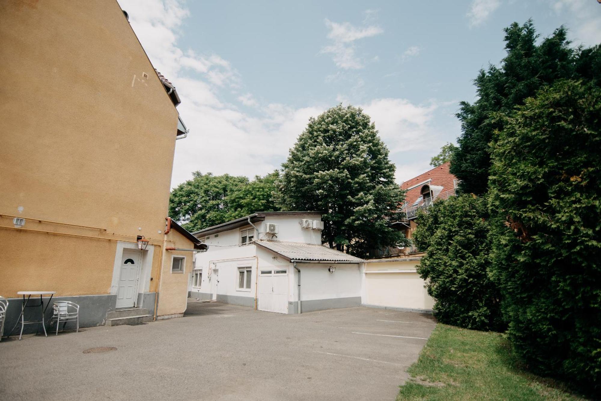 Palma Vendeghaz Bed & Breakfast Szeged Exterior photo